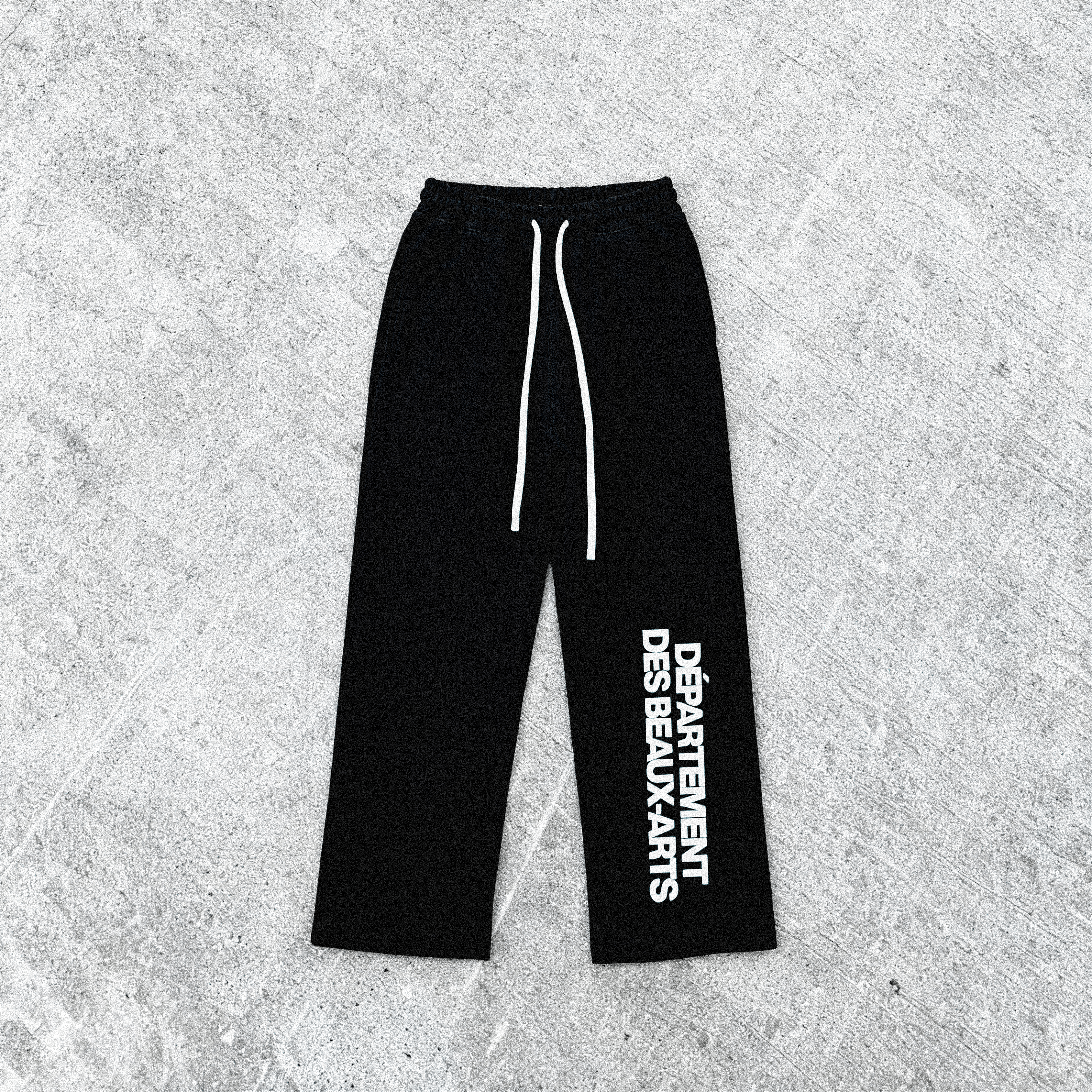 DÉPARTEMENT DES BEAUX-ARTS - BLACK JOGGERS