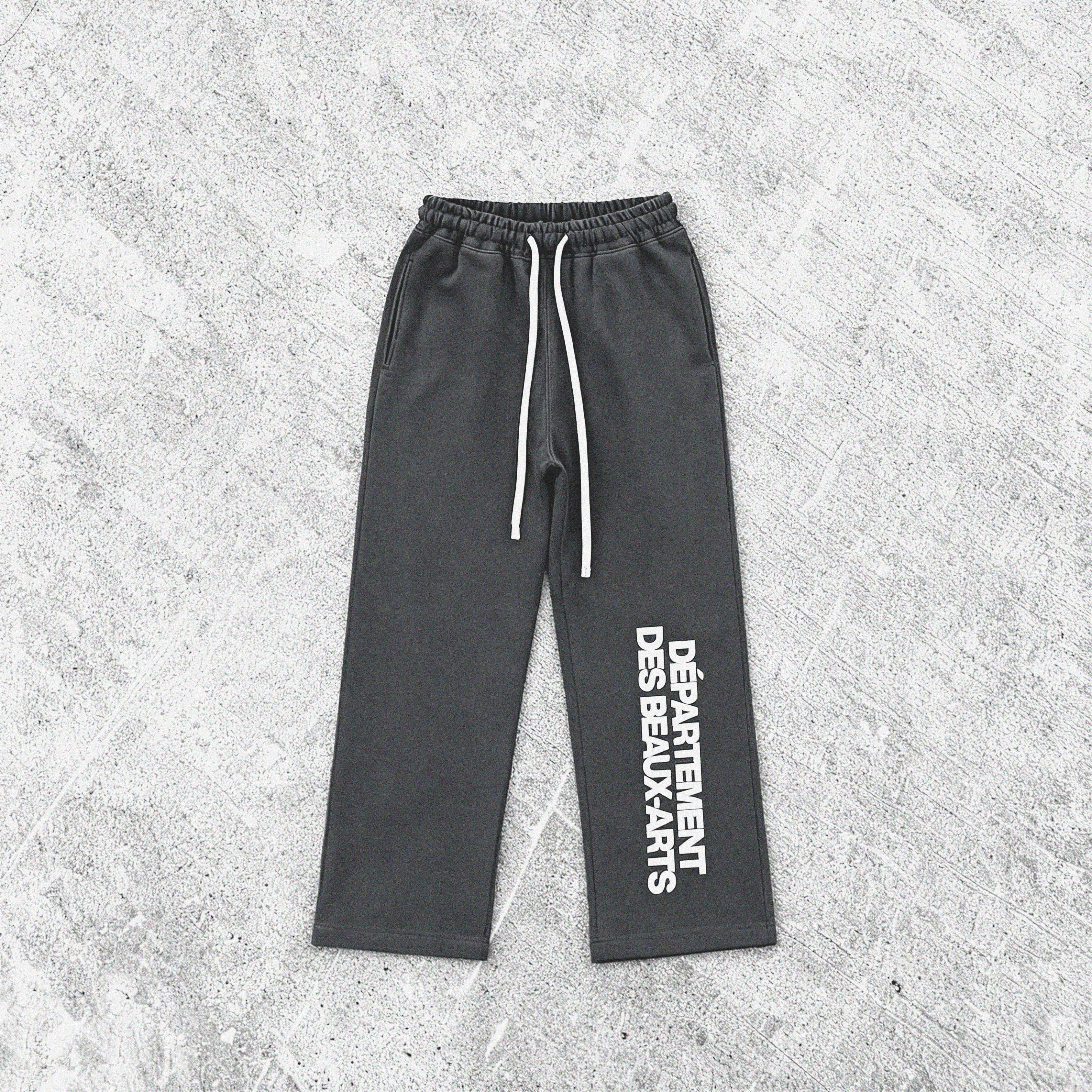 DÉPARTEMENT DES BEAUX-ARTS - GREY JOGGERS